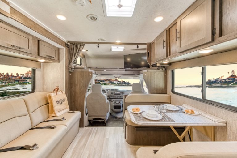 Class_C_(P)_Interior_forward_facing